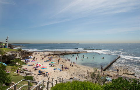 Oak Park Beach Cronulla - Accommodation Search 0