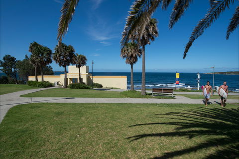 Oak Park Beach Cronulla - Accommodation Search 1