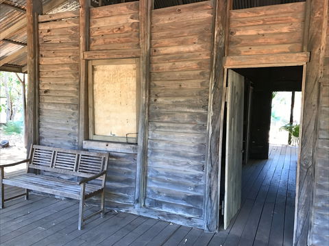 Elsey Homestead Replica - Accommodation Search 1