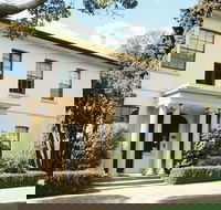 Franklin House - Accommodation Search