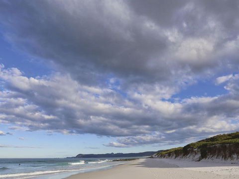 Friendly Beaches - Accommodation Search 0