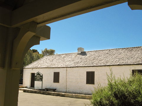 St John's Schoolhouse Museum - Accommodation Search 1