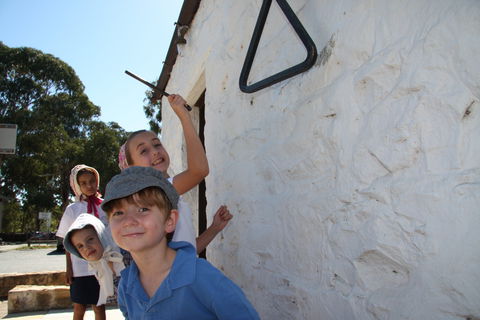 St John's Schoolhouse Museum - Accommodation Search 2