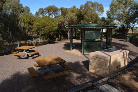 Yeldulknie Weir & Reservoir - Accommodation Search 2