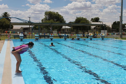 John Houston Memorial Pool: Olympic Pool Complex - Accommodation Search 0