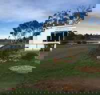 Oatlands Golf Course - Accommodation Search