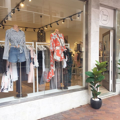 Ivory Lane Boutique - Accommodation Search 1