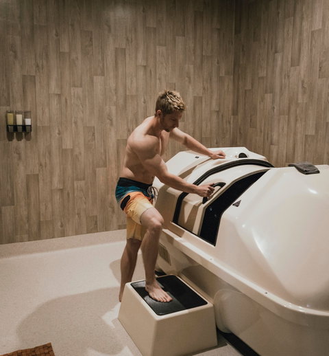 Newcastle Float Centre - Accommodation Search 0