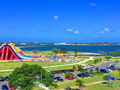 The Big Wedgie - Accommodation Search 0