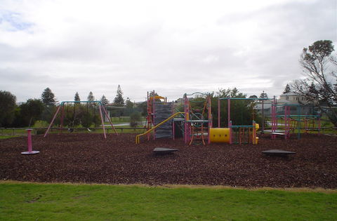 Centennial Park Beachport - Accommodation Search 2