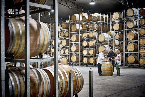 VIP Soil-To-Cellar Experience - Accommodation Search 6