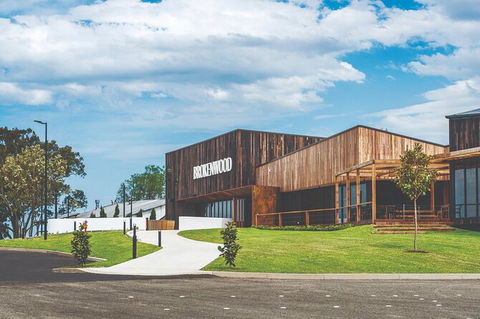 VIP Soil-To-Cellar Experience - Accommodation Search 2