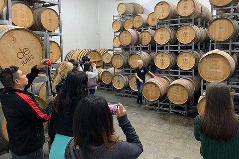 Hunter Valley Small Group Wine, Gin, Cheese & Chocolate Tour - Accommodation Search 8