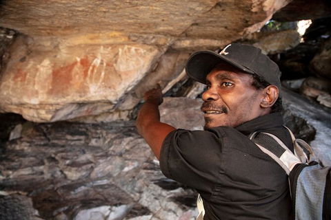 Arnhem Land Injalak Hill Full-Day Tour From Darwin - Accommodation Search 2