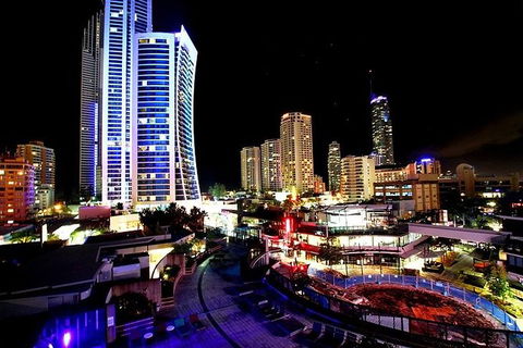 Gold Coast Airport Transfers : Gold Coast City To Airport OOL In Luxury Car - Accommodation Search 1