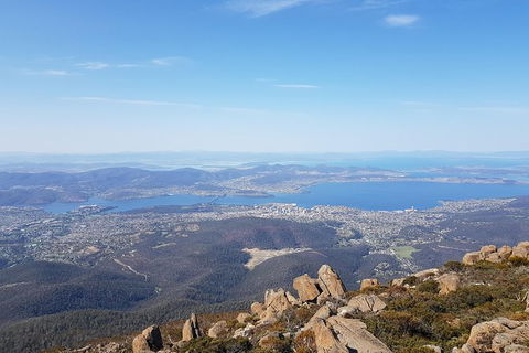 Breathtaking Panoramic Mountains,discover Colonial Convict History,MONA Museum ! - Accommodation Search 1