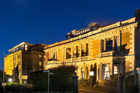 Full Day Tour Hobart: East Coast Classic Wine, Beach, Oysters, Seafood & Berries - Accommodation Search 8