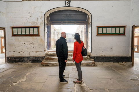Full Day Tour Hobart: Port Arthur McHenry Gins Bangor Vineyard Wines + Oysters - Accommodation Search 9
