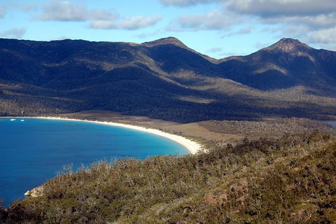 Wineglass Bay Day Tour - Accommodation Search 1