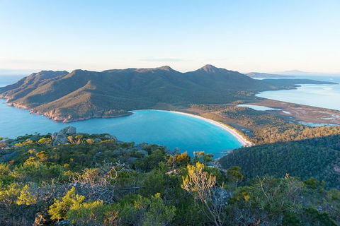 Wineglass Bay Day Tour - Accommodation Search 0