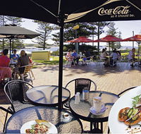 The Beach and Bush Gallery and Cafe - Accommodation Search