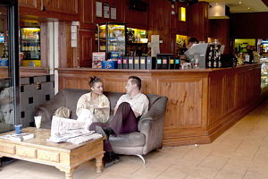 Deveroli's - Accommodation Search 0