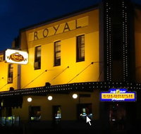 Royal Hotel - Accommodation Search