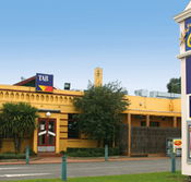 Castello's at Pakenham - Accommodation Search