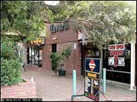 Avenues Tavern - Accommodation Search 1