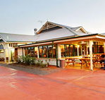 Potters Hotel and Brewery - Accommodation Search