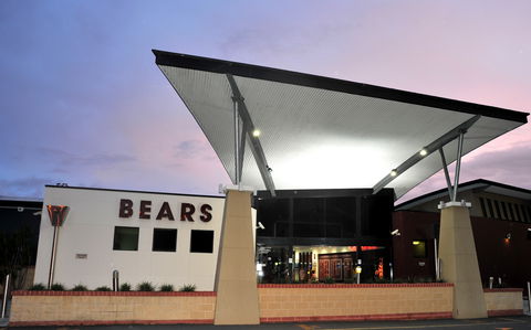 Burleigh Bears - Accommodation Search 4