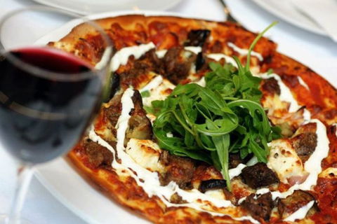 Macauleys Restaurant - Accommodation Search 4
