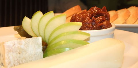 Piaf Bar & Bistro - Accommodation Search 1