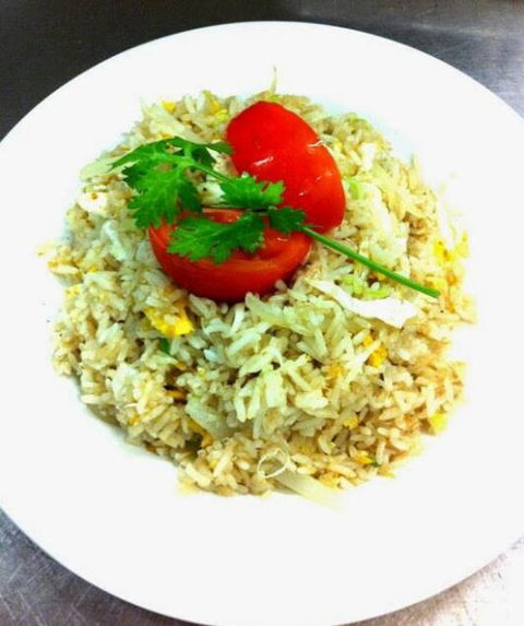 Kin Kao Thai Restaurant - Accommodation Search 12