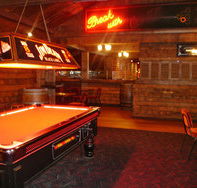 Spurs Saloon - Accommodation Search