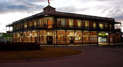 The Grand Terminus Hotel - Accommodation Search 0