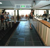 Bateau Bay Hotel - Accommodation Search