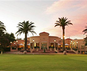 Links Hope Island Golf Club - Accommodation Search 0