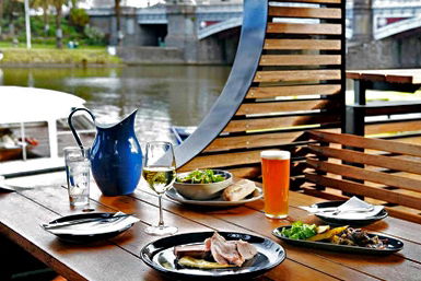 Pilgrim Bar - Accommodation Search 0