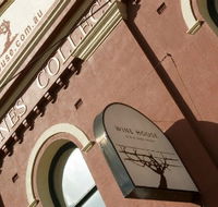Wine House - Accommodation Search