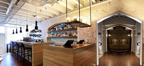 HRH Wine Bar - Accommodation Search 2
