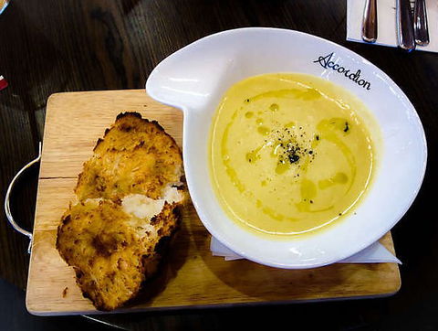 Accordion Cafe & Restaurant - Accommodation Search 1