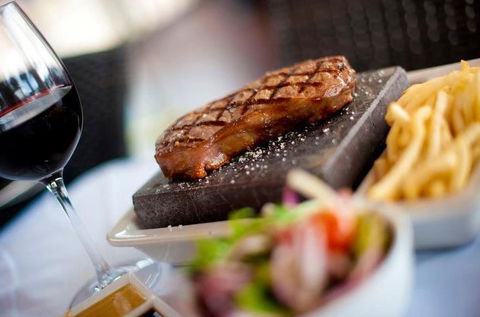 Black Angus Bar & Grill Restaurant - Accommodation Search 0