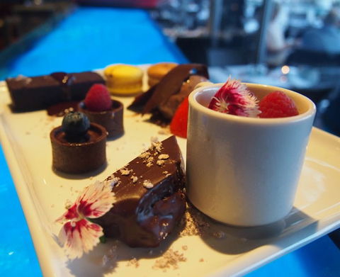 Black Angus Bar & Grill Restaurant - Accommodation Search 1