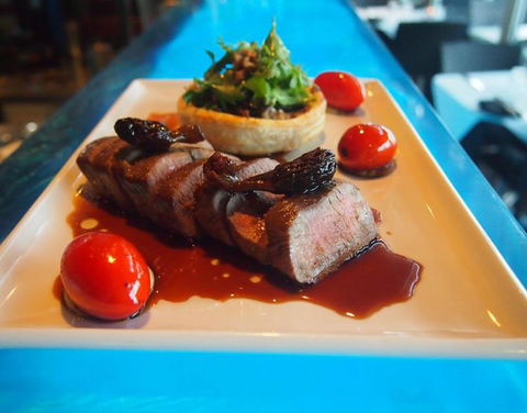 Black Angus Bar & Grill Restaurant - Accommodation Search 3