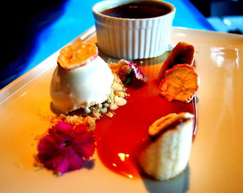Black Angus Bar & Grill Restaurant - Accommodation Search 4