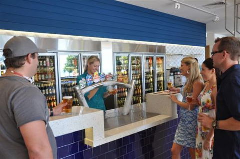Beach House Hotel - Accommodation Search 3