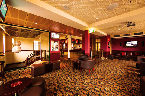 The Coach & Horses Hotel - Accommodation Search 5
