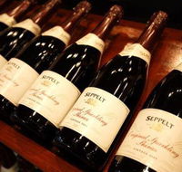 Empire Bay Cellars - Accommodation Search