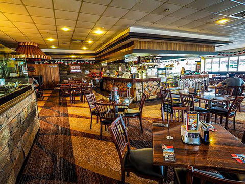 Isa Hotel - Accommodation Search 0